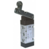 Microvala 5/2- 521 MRU cu levier rola unidirectional, revenire cu arc
