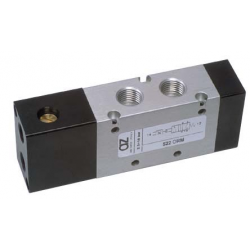 Ventil 5/2, actionat pneumatic cu element logic SAU integrat, revenire cu arc
